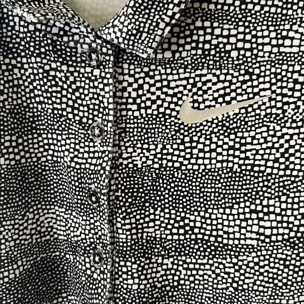 Nike Golf Monochrome Patterned Polo Shirt Size Small Collar, Buttons, Athletic